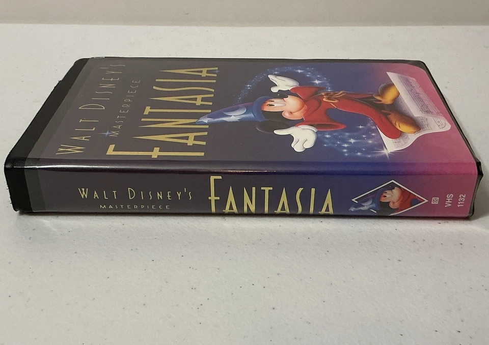 Walt Disney Fantasia EXTREMELY RARE MISPRINT Collectors Mickey Mouse VHS - Image 3 of 4