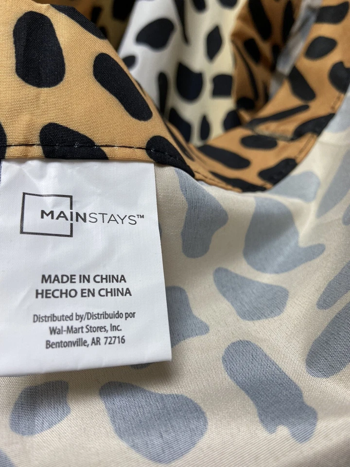 Mainstays Cortina de Ducha Leopardo y Cortina de Ducha Cebra Lote de 2 Usados Foto 4 de 4