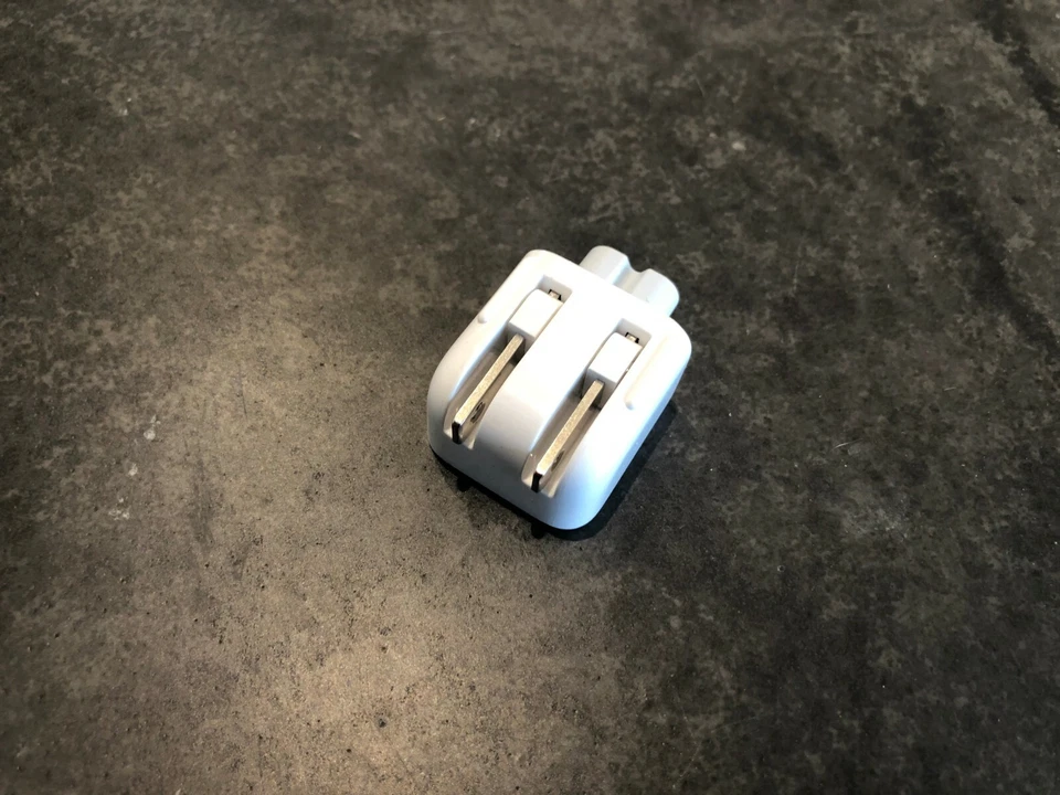 Apple iPhone iPod iPad MacBook Netzteil USA Adapter Reise Stecker Duckhead US - Bild 2 von 3