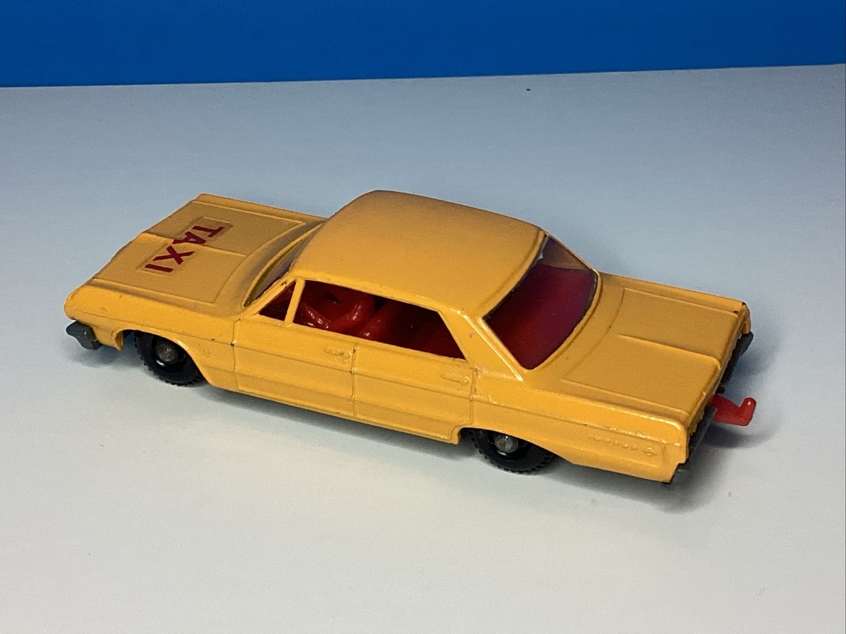 Lesney Matchbox #20 Chevrolet Impala Taxi W/ Red Interior Made In