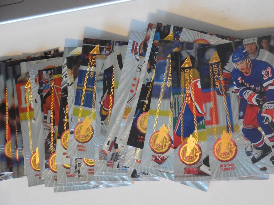 1994/1995 Pinnacle Hockey Parallels & Inserts U PICK - Image 4 of 4