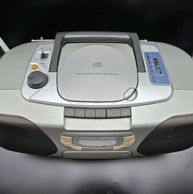 Philips Magnavox AZ1010 Boombox CD-Tape-Radio 1998 With Cord