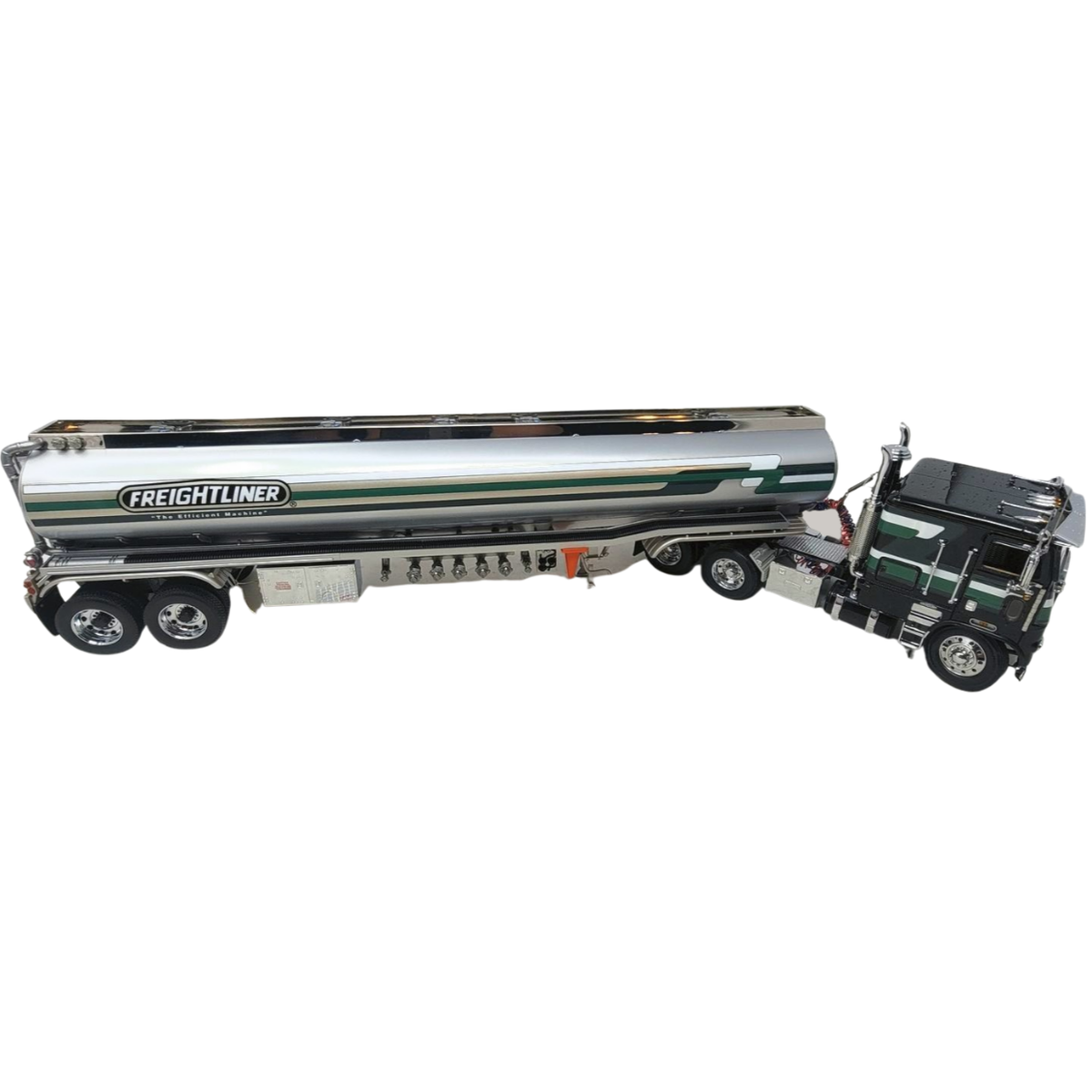 Franklin Mint 1:32 Freightliner Semi Truck Tractor Tanker Trailer 
