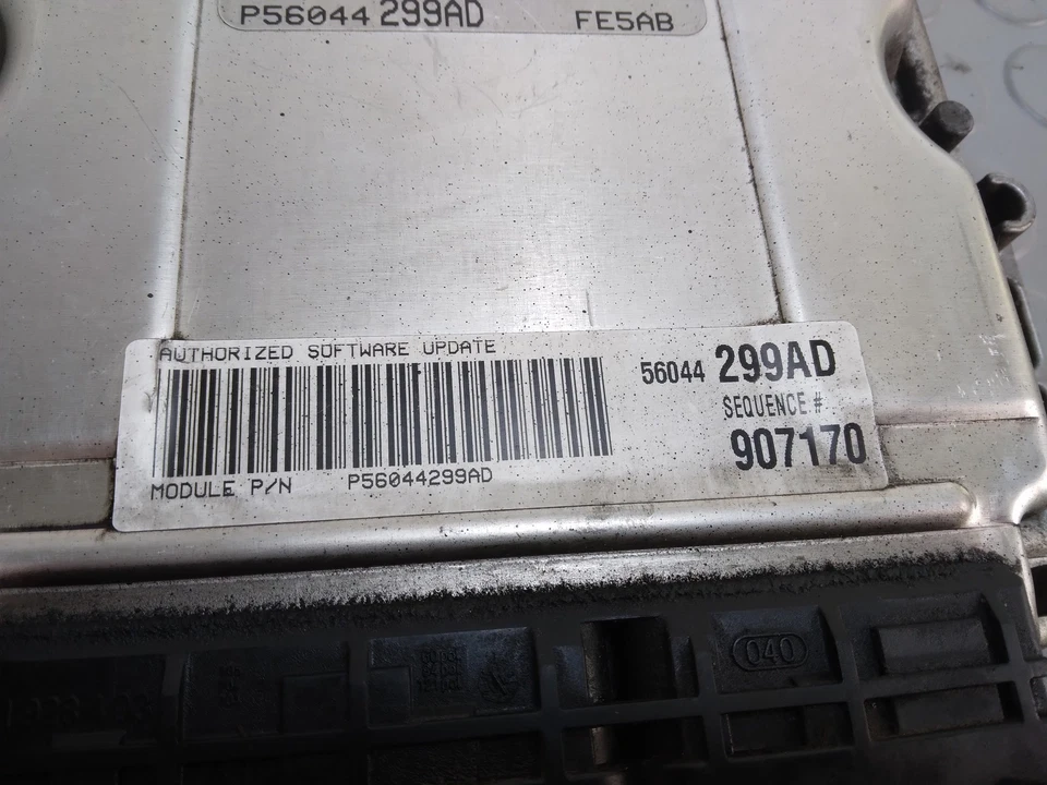 9775 Centralina motore Jeep Cherokee 2.8 d del 2004 cod 0281011279 - Immagine 3 di 4