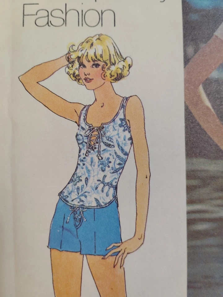 Simplicity 6925 Hip Hugger Pants Shorts T Shirt Tank Sewing Pattern Ladies 10 UC - Image 3 of 4