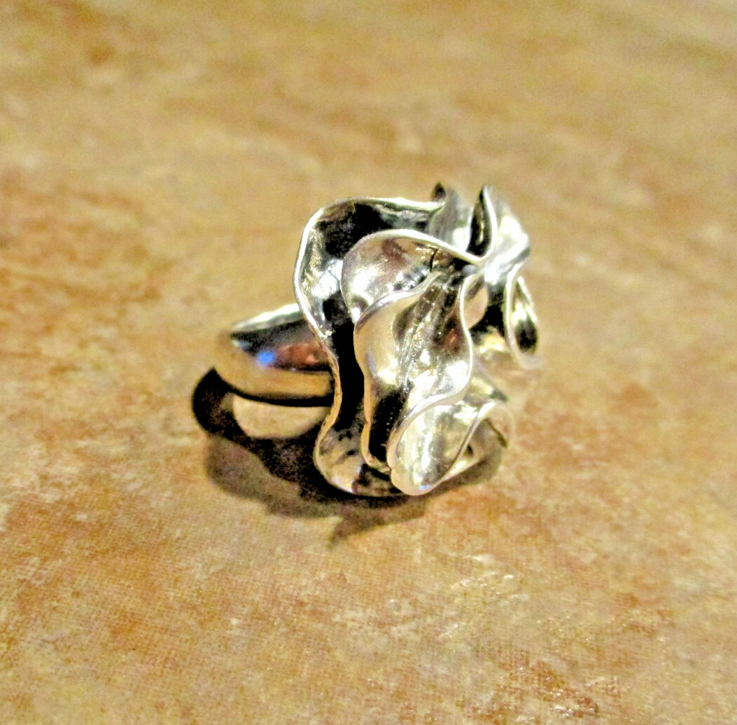 SUBSTANTIAL Vintage Three Dimensional Sterling Si… - image 3