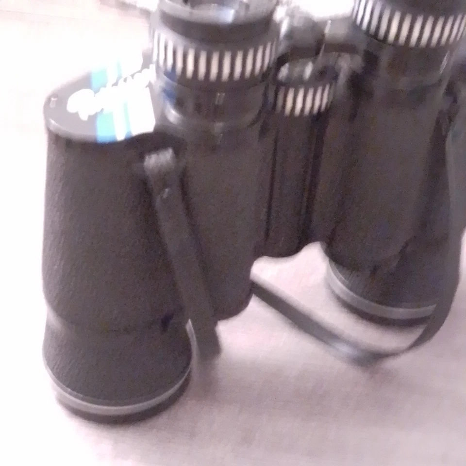 A Vintage Pair of Pathescope 20 x 50 Field Binoculars , Nice Condition - Image 4 of 4