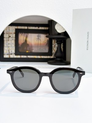 Gentle Monster Model: OBON Eyeglasses Frame 54-19-145 Designer Glasses Unisex