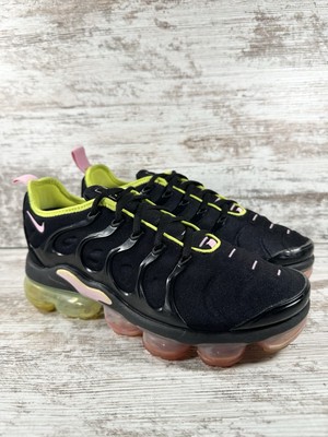 Women's Nike Air VaporMax Plus Black/Volt/Pink Sneakers Sz 7.5 Athletic Gym EUC!