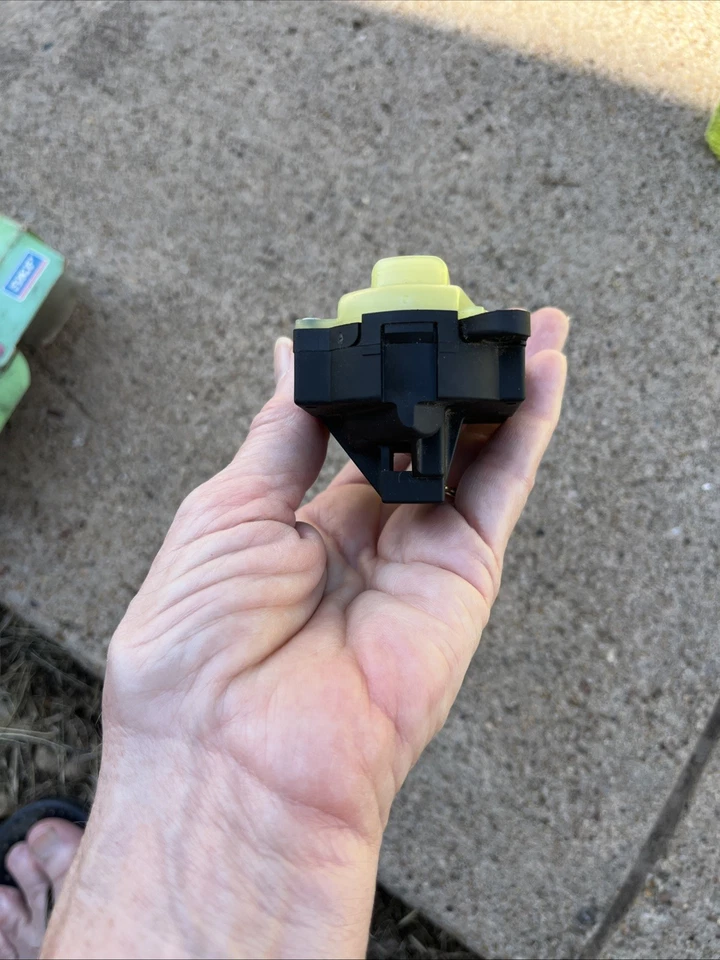 Airtex Ignition Starter Switch p/n 1S6017 NOS - Image 2 of 4