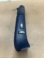 95-00 Chevy Suburban Tahoe GMC Yukon Pass. RH Power Window & Lock Switch & Bezel