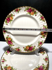 Royal Albert 1962 Old  Country Roses Dinner P...