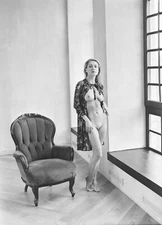 Tirage photo argentique  Femme nu 30X30cm