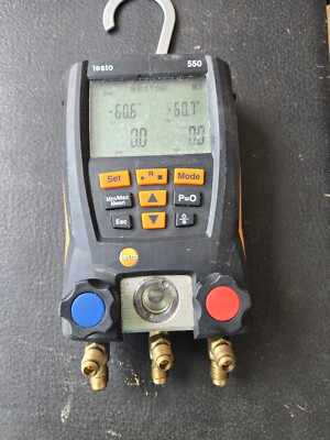 Testo 550  Digital Manifold Kit
