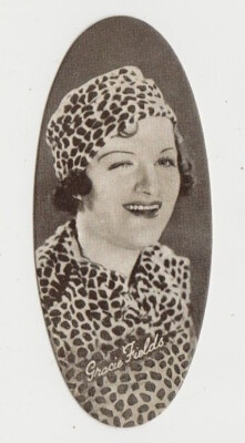 Gracie Fields 1934 Carreras Film Stars Oval Tobacco Card #27