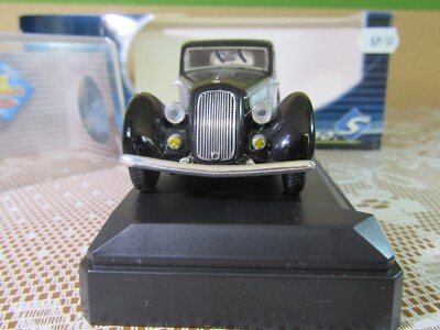 003 Lancia Astura 1935 1/43スケールモデル 732Y Solido Age D' Or 4169 Lancia Astura 1935 Silbern 1:43 +
