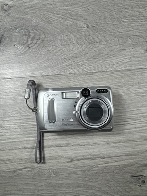 Kodak EasyShare DX6340 Silver 3.1MP Digital Camera Tested Working