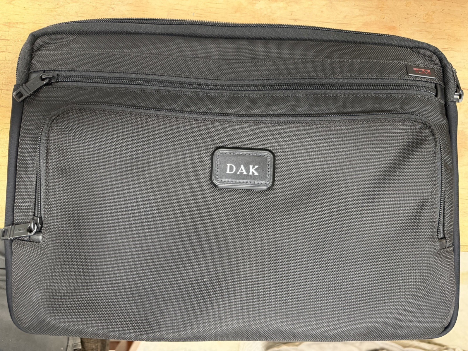 Black Tumi Alpha 2 Ballistic Nylon Padded Laptop Case / Sleeve  / Portfolio 