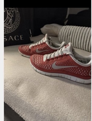NIKE RUNNING SHOE FREE 3.0 V4 Red Größe 40 unisex 