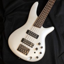 Electric Bass Guitar Ibanez SR305E PW Pearl White 5-String Bass Standard Series