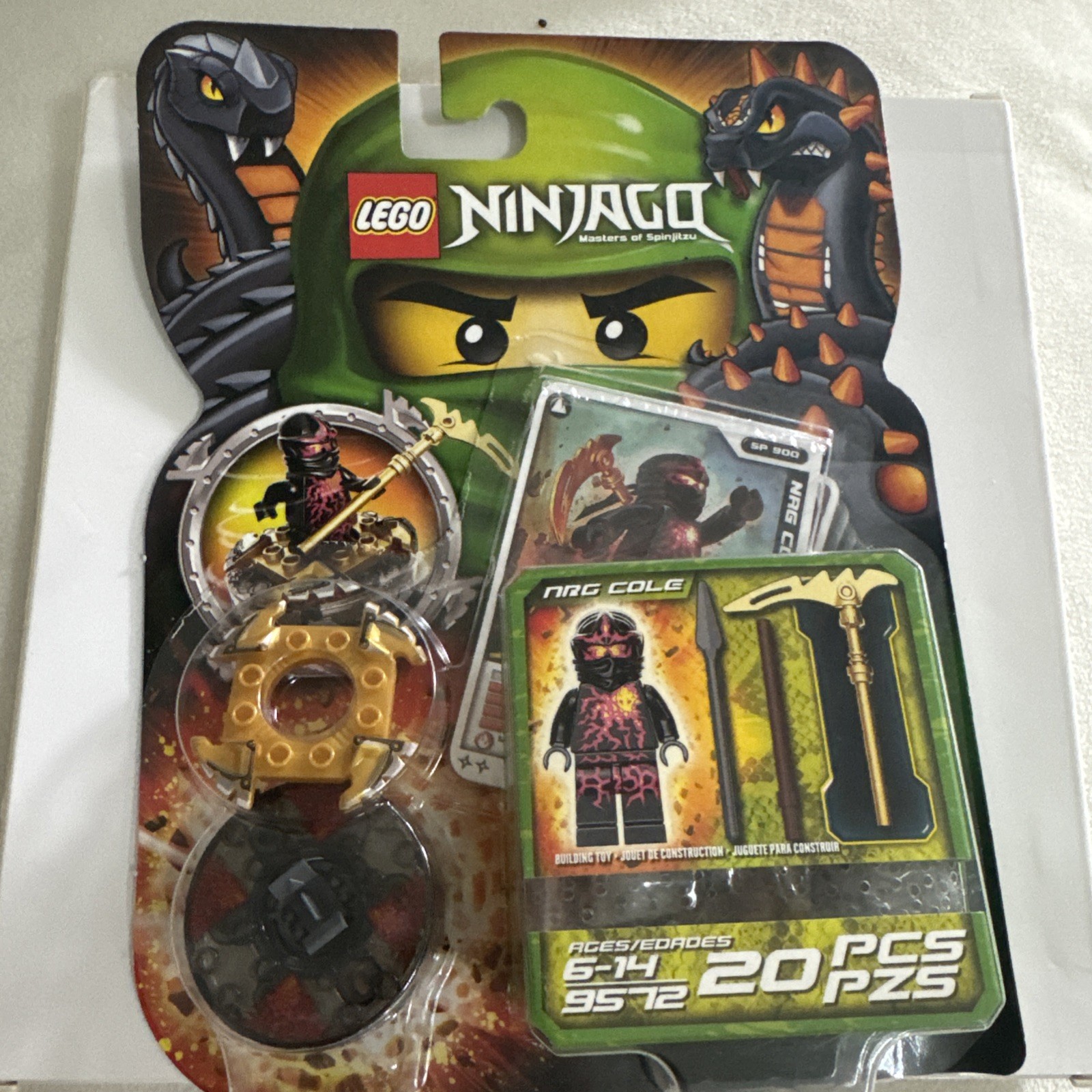 New Sealed* Lego Ninjago Spinjitzu NRG Cole 9572 Golden Weapon US Retail RARE