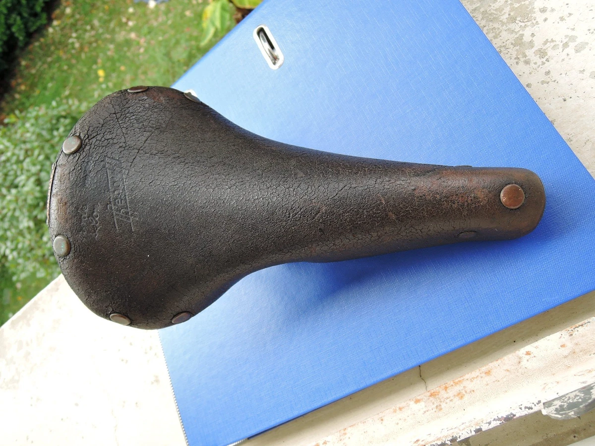 Selle De Vélo Randonneuse IDEAL En Cuir TB 44 - Ancienne Vintage Pour Bicyclettes Classiques