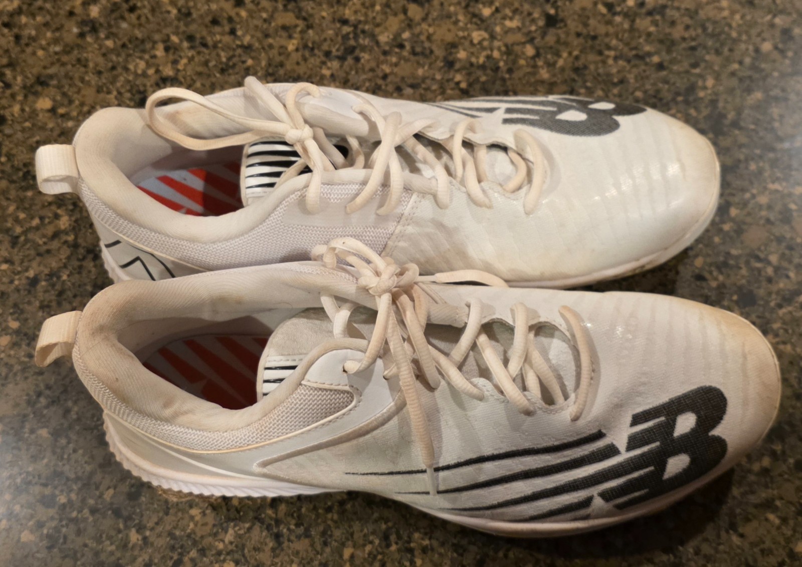 New Balance White Baseball Metal Cleats Size 12M