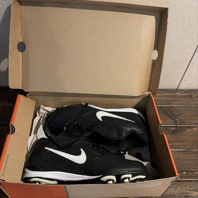 NEW Nike Football Cleats Men s Size 10 Land Shark Legacy Shoes 396233-011 Black