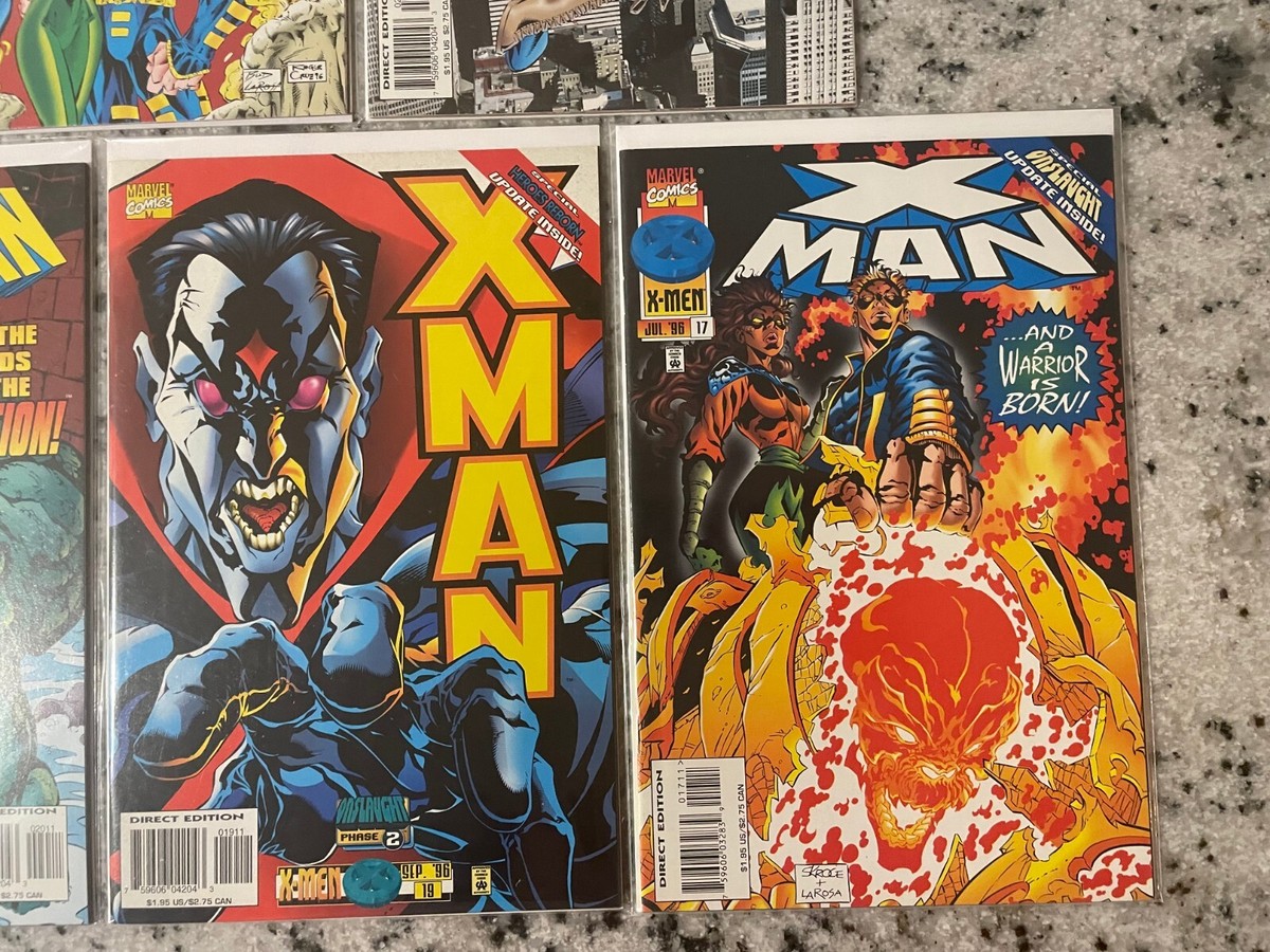 WS　X-MEN　SP X-MEN #102 CGC 8.0 OW/WH PAGES // ORIGIN OF STORM MARVEL