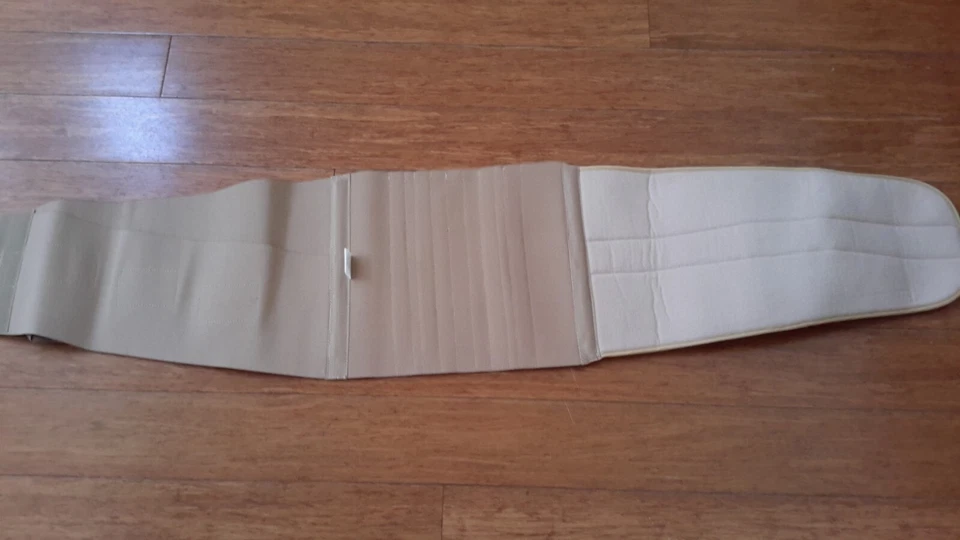 CURAD ORT22000D Universal Back Support  One-size Fits Waist Sizes 33-48" Pre-own - Image 4 of 4