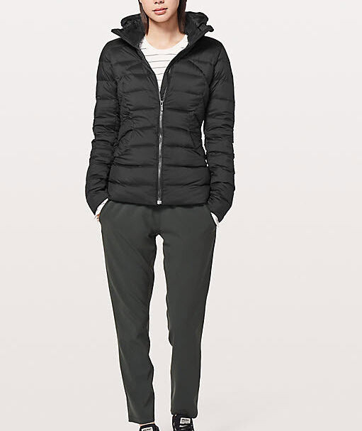 Lululemon Pack It Down Jacket Size 2 Black NWT Lightweight Lululemon Pack It Down Jacket Size 2 Black NWT Lightweight