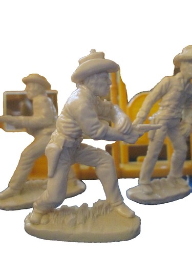 LOT SOLDATS STARLUX chasseurs alpins & st bernard avec 2 décors sapin