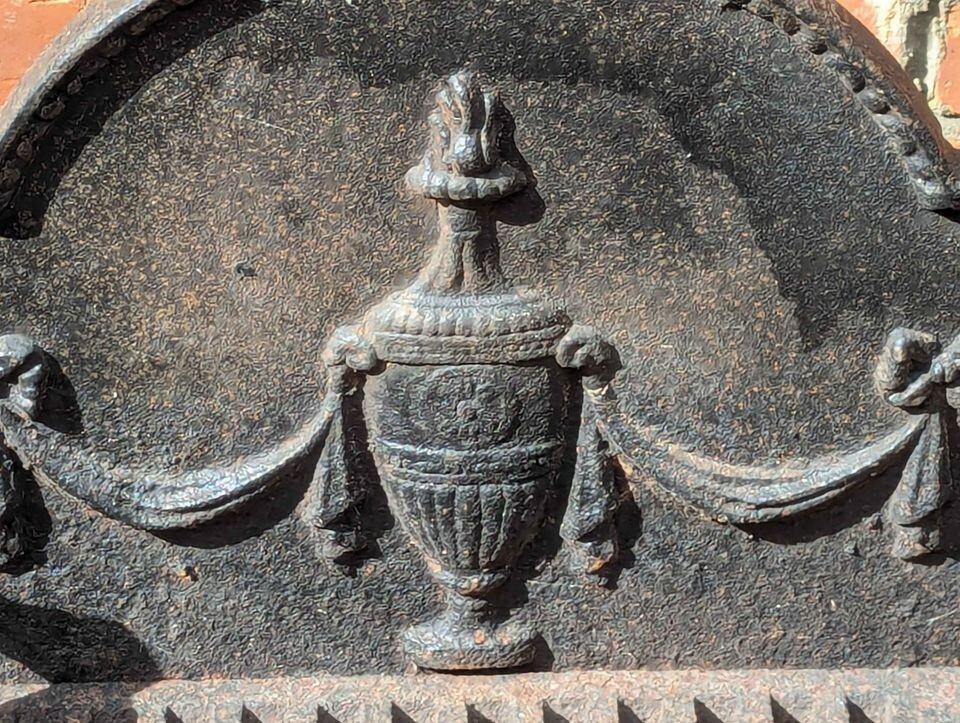 Very heavy and large cast iron fire grate eBay