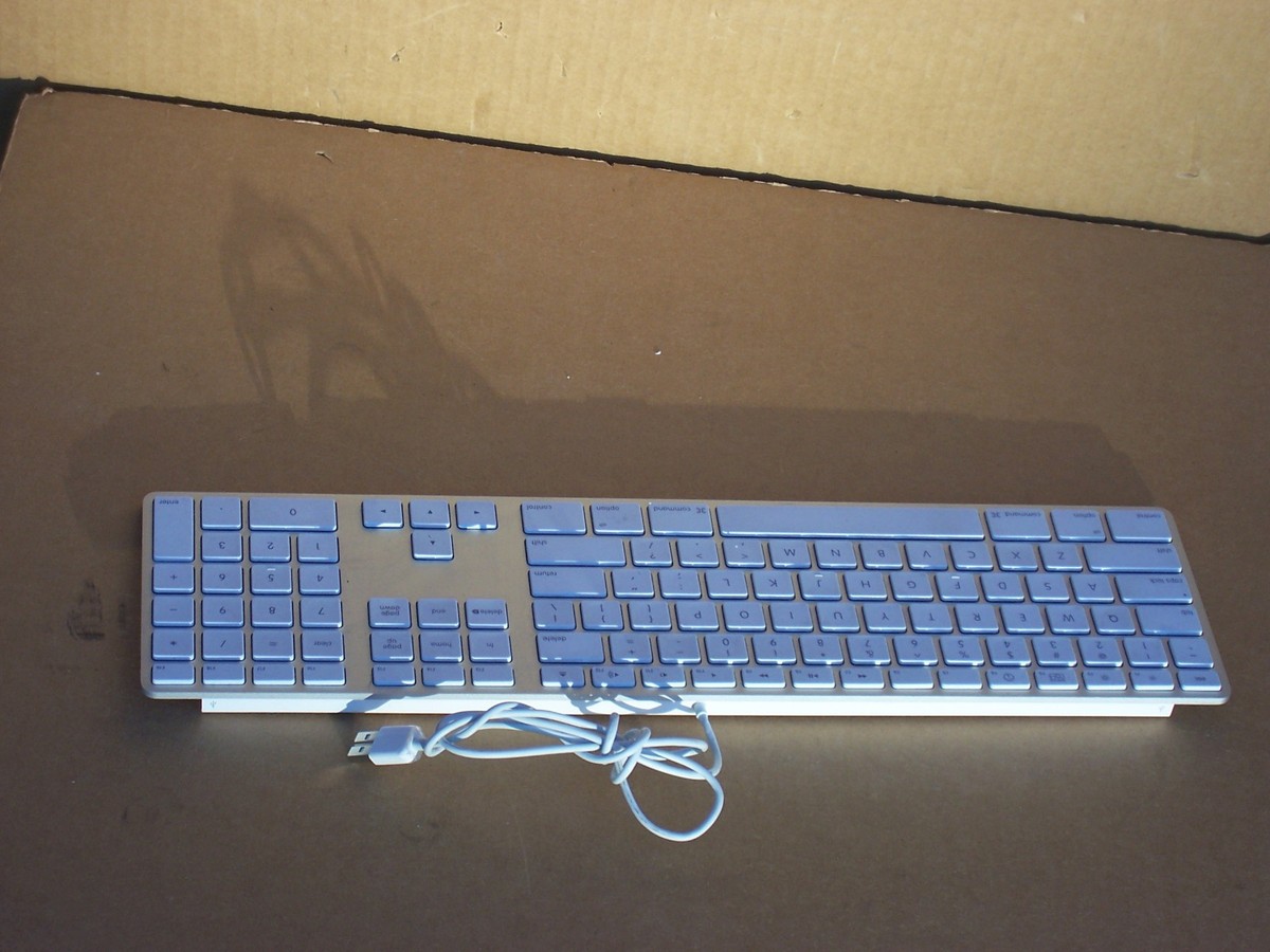 Apple keyboard A1243 有線 US配列 純正 アップル Genuine Apple USB Wired Keyboard A1243 with 10 Key for iMac