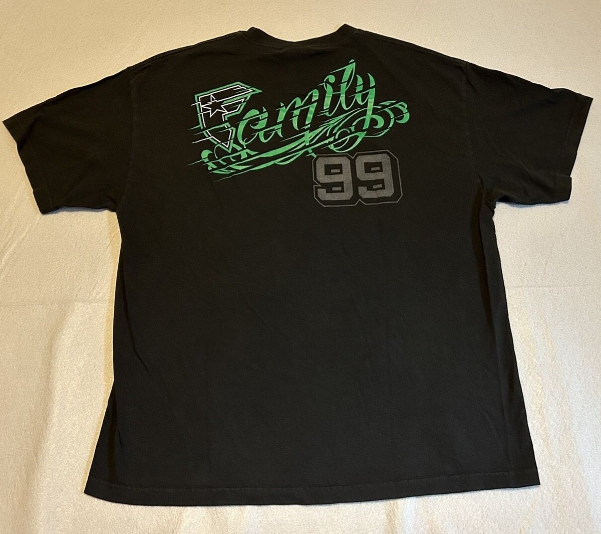 未使用品 Famous Stars and Straphs Tシャツ バンドT Vintage Famous Stars And Straps Men's Graphic T-shirt Sz