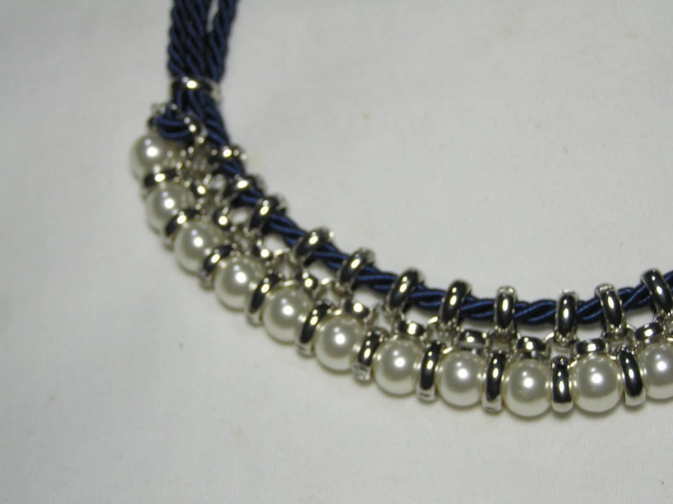 ...Nuevo PARK LANE...Color Plata, Perlas Imitadas, Collar Cuerda Azul... Foto 4 de 4