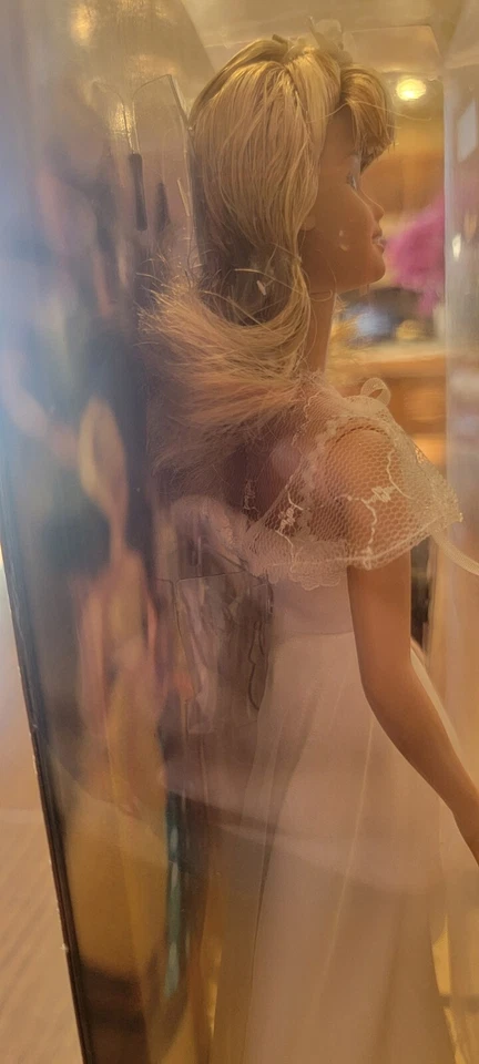 Boneca Barbie Grease Sandy 30 ANOS ANIVERSÁRIO - Imagem 4 de 4