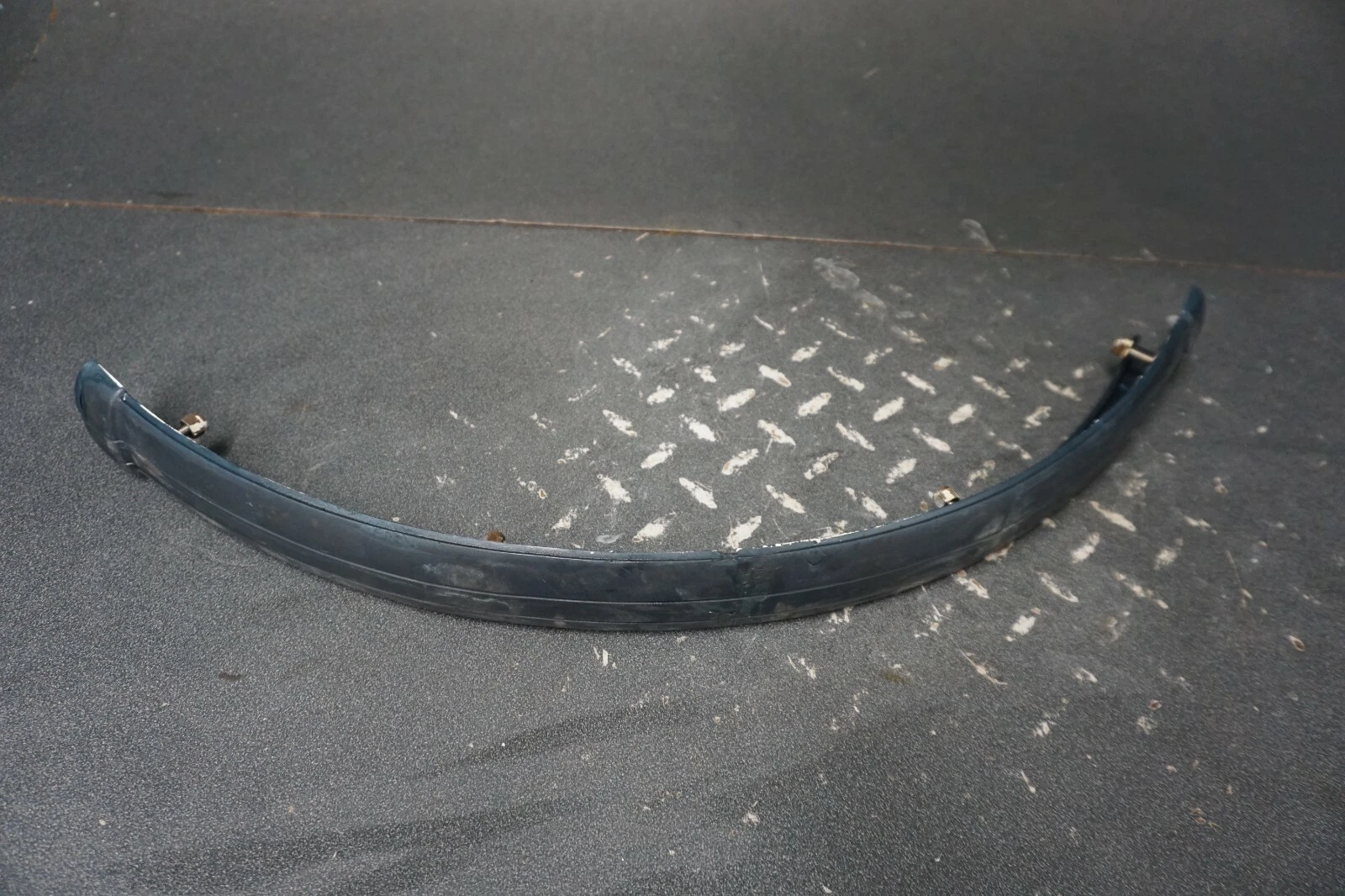 1997-1998 Yamaha OEM Gunwale Front Bumper Bow GP7-U2501-00-00 WaveRunner GP1200