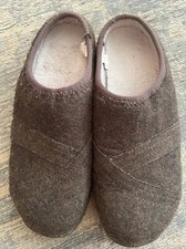 L L BEAN Brown Slip On Flat Comfort Warm Wool Shoes Womens 6 M