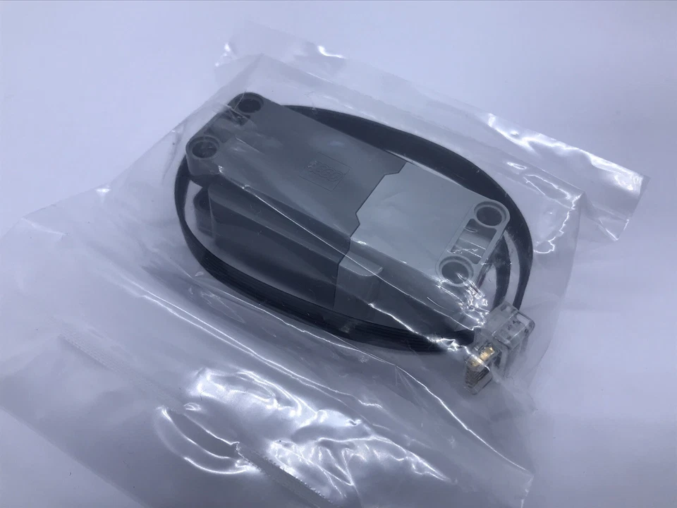 Genuine Lego Technic Bricks Powered UP Large Motor Electric 88013 22169 6214085 - Image 4 of 4