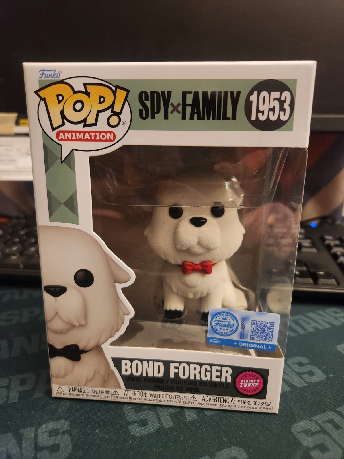 Spy x Family Bond Forger Flocked Chase Funko Pop 1953