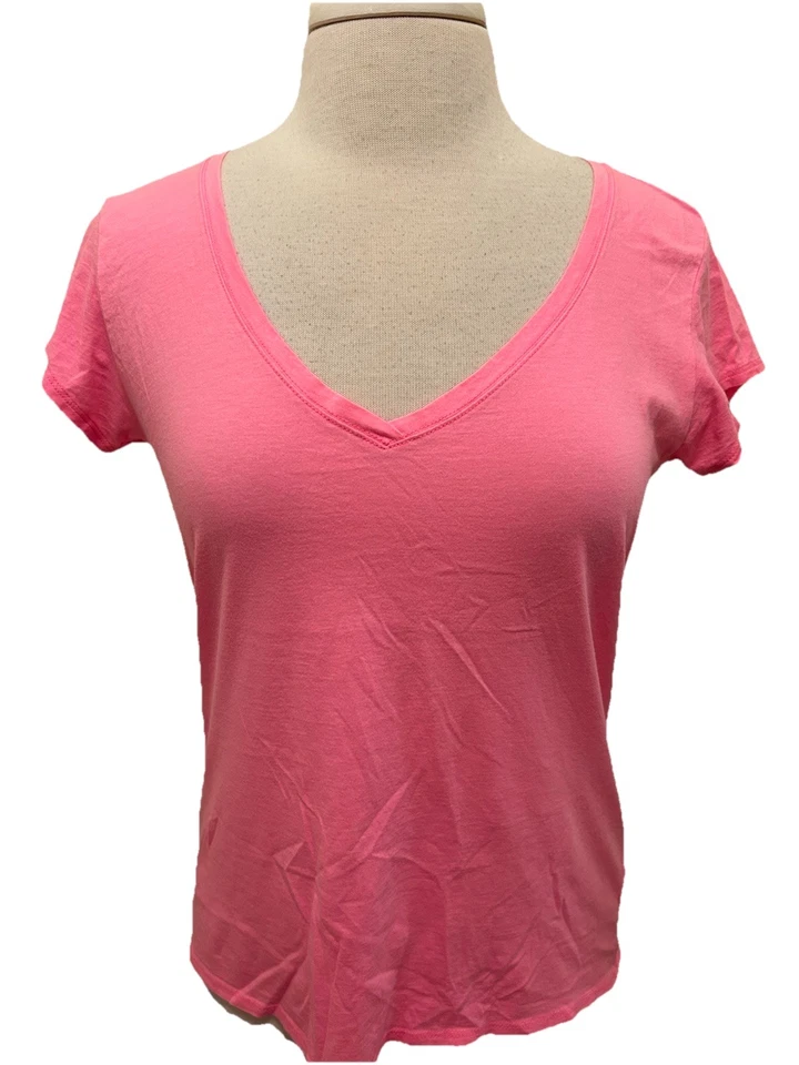 Top The Tee Shop Rosa Manga Corta Cuello en V Algodón Pima Talla Med. Foto 2 de 4