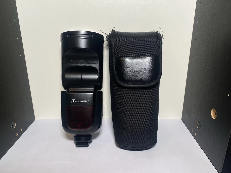 Godox V1-S/Flashpoint Zoom LI-ON X R2 TTL 76W Flash for Sony. Works, Need Repair - Image 4 of 4