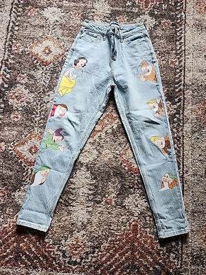 Her Universe Women's Size Disney Snow White And The Seven Dwarfs