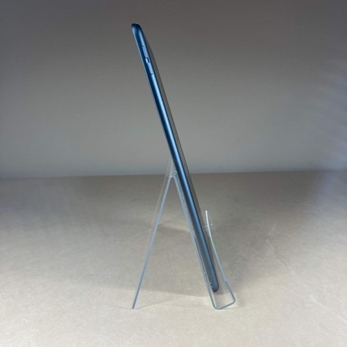 Solo WiFi rotto Apple iPad 8a generazione 32 GB 17.4.1 MYL92LL/A schermo rotto - Foto 5 di 8