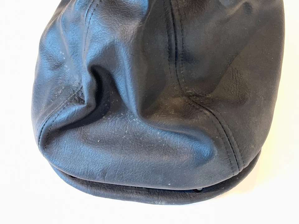 Manual Trans Upper Shift Boot 94-97 Ram 2500 3500 5 Speed 4x2 NV54500 53008998 - Image 3 of 4