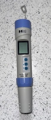 HM Digital COM-100 Waterproof Professional EC/TDS Meter