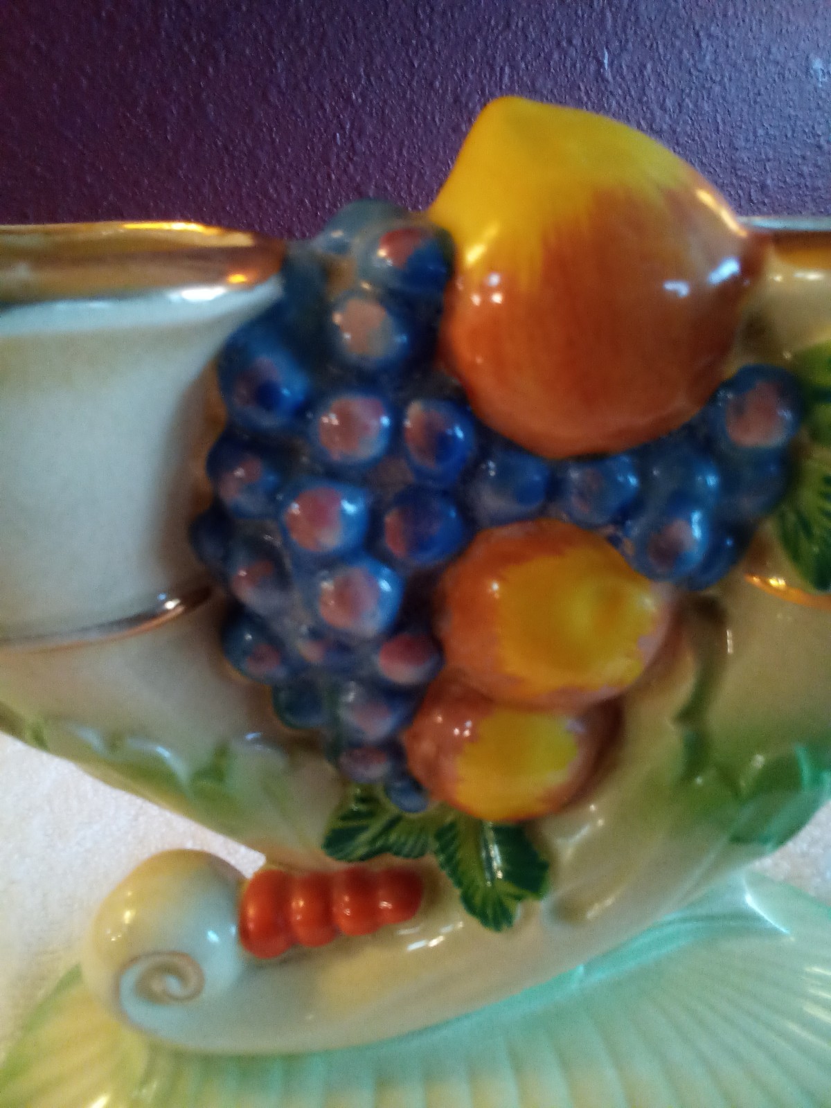 Vintage Maruhon Ware Handpainted Ceramic Planter/Vase Yellow&Green/Fruit Theme