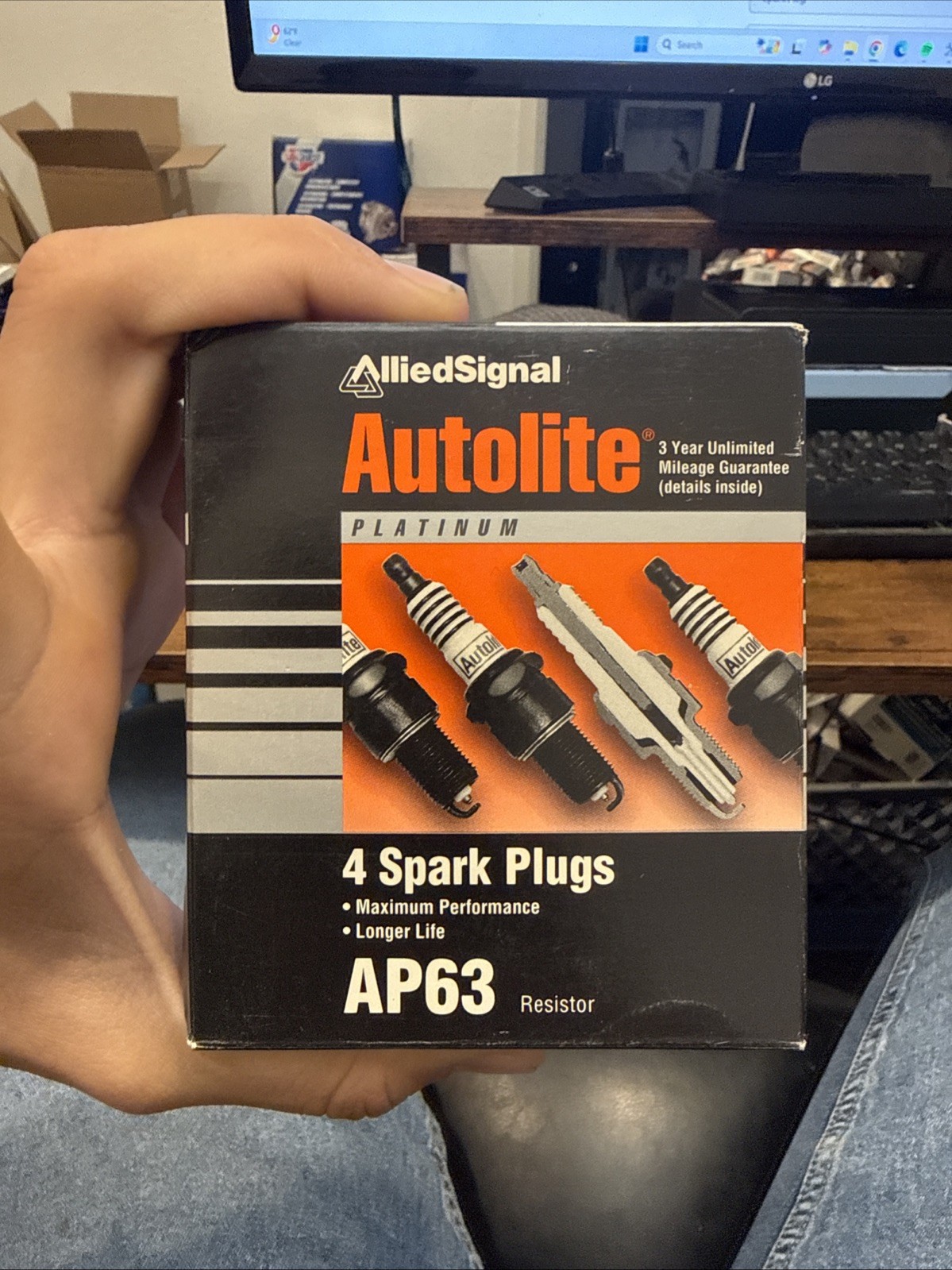 4 PACK AUTOLITE PLATINUM SPARK PLUGS AP63