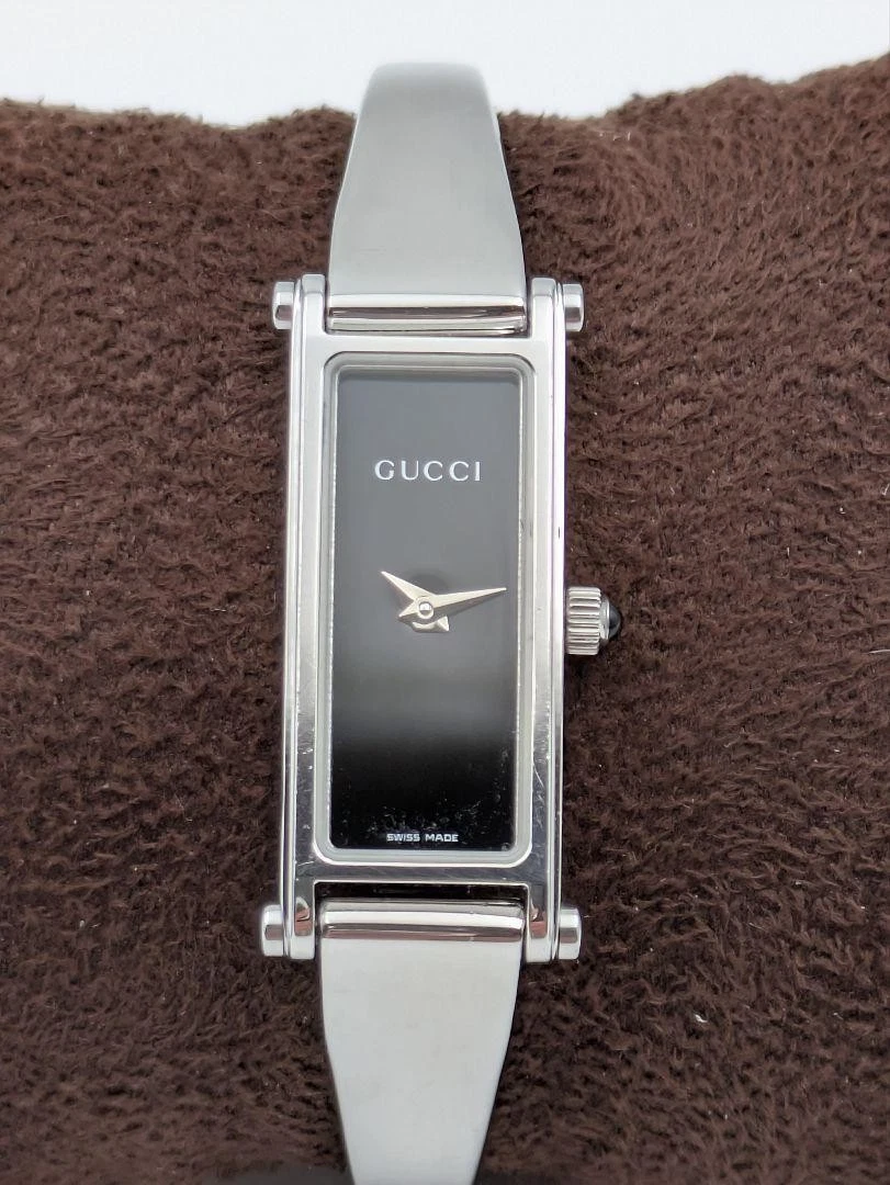 [Excellent] Montre GUCCI 1500L Argent Cadran Noir Rectangle Suisse Montre Femme